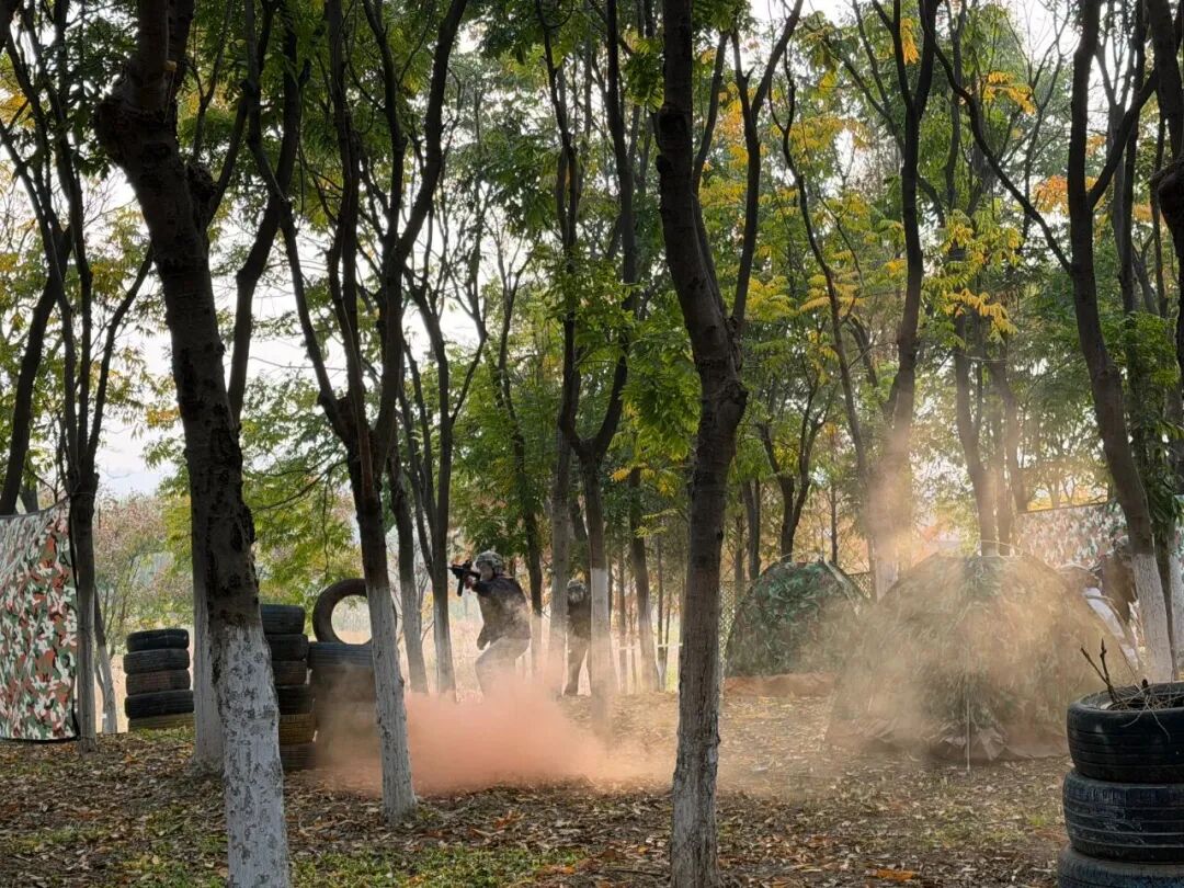 新汴河“丛林特种兵”对抗赛来袭！在城市氧吧里解锁沉浸式军事研学体验